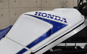 HONDA VT250Z MC08