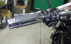 HARLEY FXBRS1870 2022