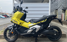 HONDA X-ADV 750 2025 RH21