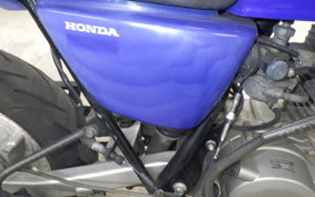 HONDA APE 100 HC07