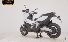 HONDA X-ADV 750 2026 RH21