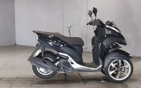 YAMAHA TRICITY 125 SE82J