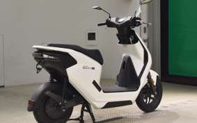 HONDA EM1 e: EF16