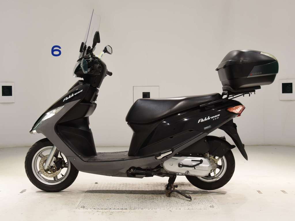Фото Suzuki ADDRESS V125 с японского аукциона