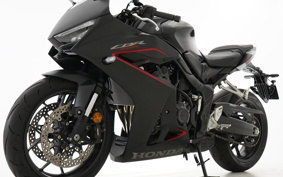 HONDA CBR650R E-Clutch 2025 RH17
