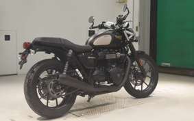 TRIUMPH STREET TWIN 2016