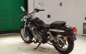 SUZUKI GZ250 Marauder
