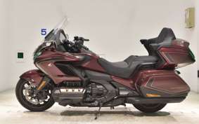 HONDA GL 1800 GOLD WING TOUR DCT 2025 SC79