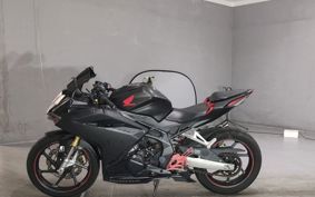 HONDA CBR250RR MC51