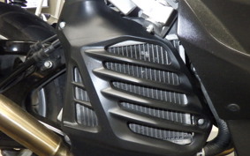 YAMAHA N-MAX SE86J