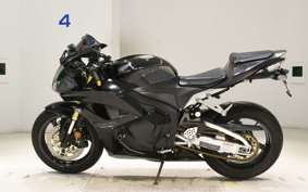 HONDA CBR600RR GEN 3 2015