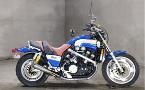YAMAHA VMAX 2WEE