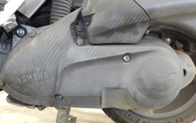 YAMAHA N-MAX 1998 SED6J