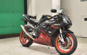 YAMAHA YZF-R1
