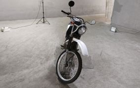 SUZUKI DJEBEL200 SH42A