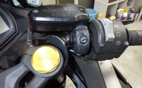 KAWASAKI ZX-25R ZX250E