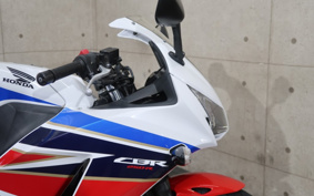 HONDA CBR250R MC41