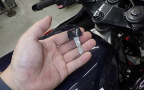 YAMAHA FZ750 1986 1FM