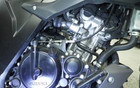 SUZUKI GSX-S125 DL32B