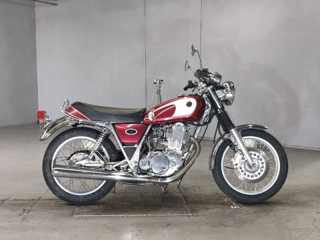 Фото Yamaha SR400 2005 с японского аукциона