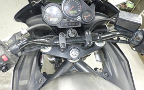 YAMAHA FZS1000 FAZER 2004