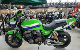 KAWASAKI ZRX1200 R 2004 ZRT20A