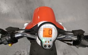 YAMAHA E- VINO  SY11J