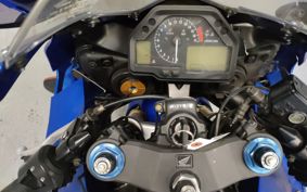 HONDA CBR600RR PC37