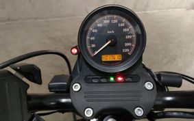 HARLEY XL883N 2013 LE2