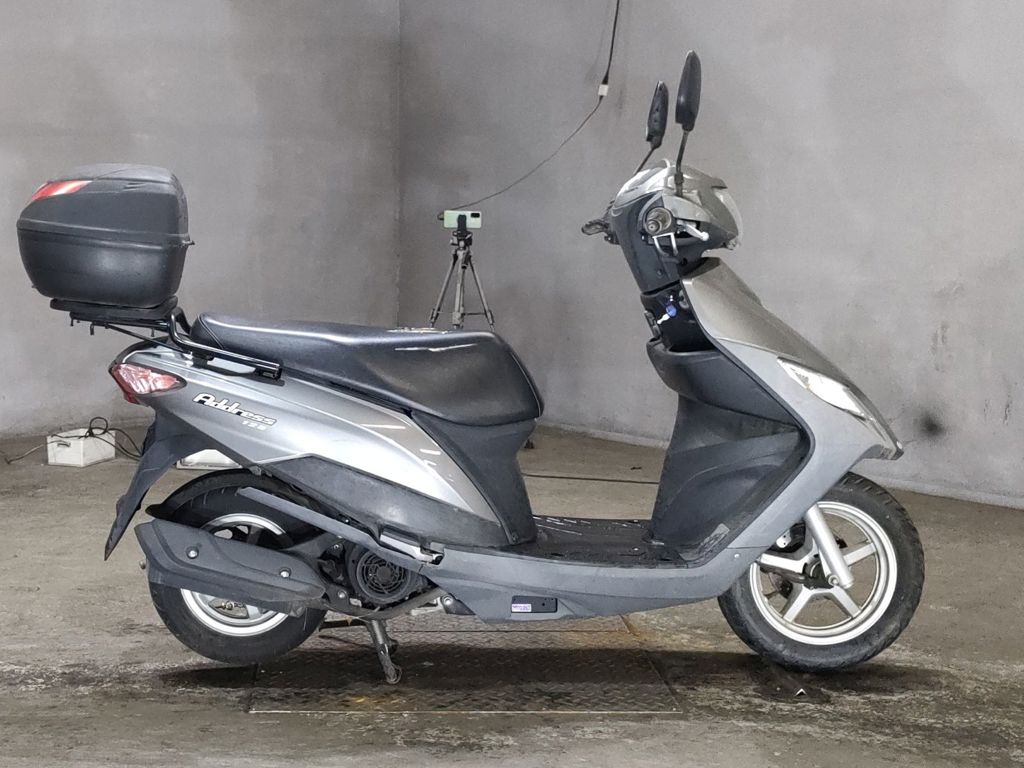 Фото Suzuki ADDRESS V125 с японского аукциона
