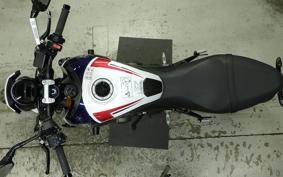 TRIUMPH TRIDENT 660 2024
