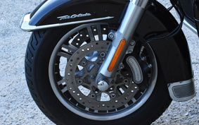 HARLEY FLHTCUTG TRIKE MAL