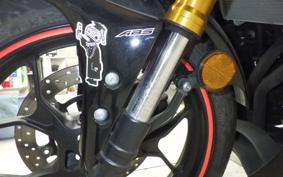 YAMAHA YZF-R25 A 2013 RG43J