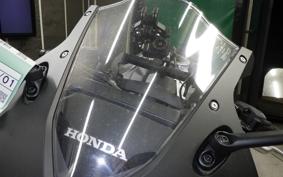 HONDA CBR650R E-Clutch 2024 RH17