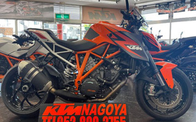 KTM 1290 SUPER DUKE R 2016 V3940