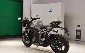 TRIUMPH STREET TRIPLE RS 2022
