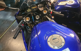 YAMAHA YZF-R1 2004 RN09