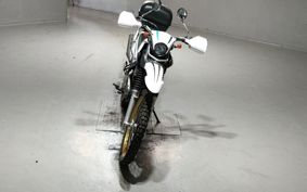 YAMAHA SEROW 250 DG11J