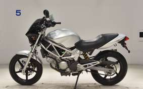 HONDA VTR 250 2008 MC33