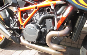 KTM 1290 SUPER DUKE R 2022 V3940