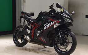 KAWASAKI ZX-25R ZX250E