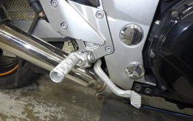 KAWASAKI ZZ1200 NINJA R 2005 ZXT20C