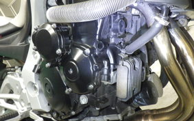 SUZUKI GSR600 2007