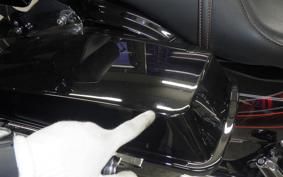 HARLEY FLHXSE 1800CVO 2011