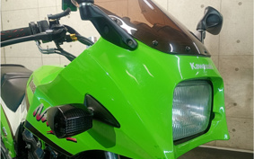 KAWASAKI GPZ900R NINJA 1999 ZX900A