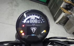 TRIUMPH TRIDENT 660 2023