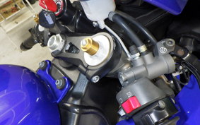 KAWASAKI ZX 10 NINJA R 2004 ZXT00C