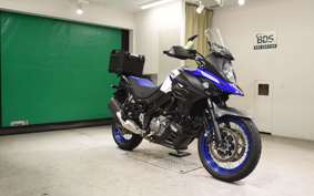 SUZUKI DL650 ( V-Strom 650 ) XTA 2025 C733M