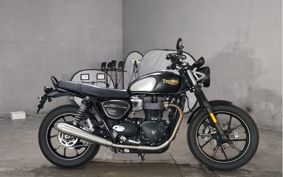TRIUMPH STREET TWIN 900 2021 DAD74G