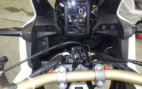 HONDA CRF1000L AFRICA TWIN DCT 2019 SD04